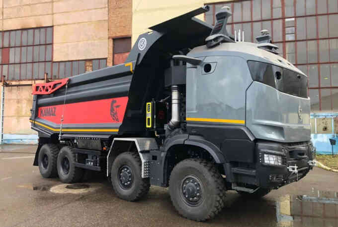 Kamaz Atlant 49 - xe ben không cần tài xế