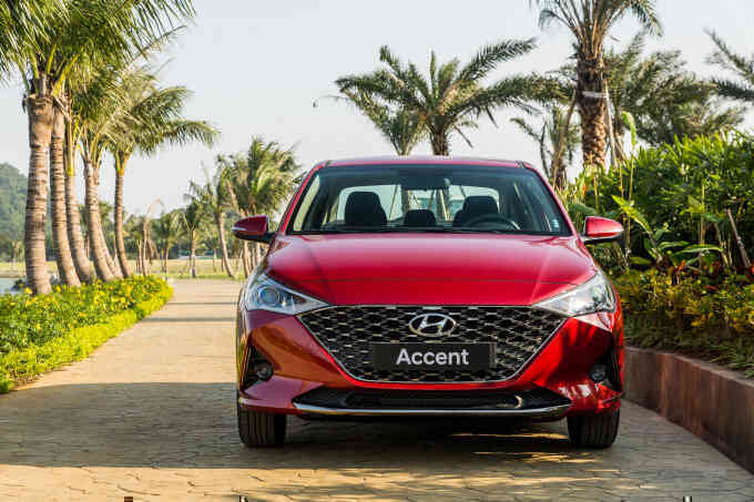 Toyota Vios bám sát Hyundai Accent