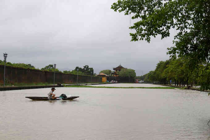 Miền Trung mưa lớn bốn ngày tới