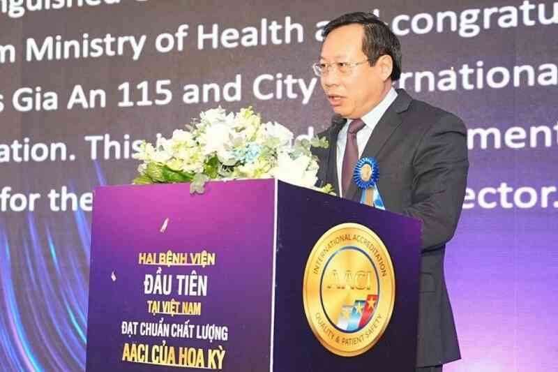 Thứ trưởng Bộ Y tế nêu yêu cầu ~cấp bách hơn bao giờ hết~ của ngành y