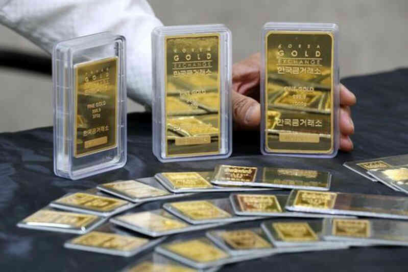Bản tin tài chính sáng 4/11/2023: Giá vàng và dầu leo cao, USD giảm mạnh