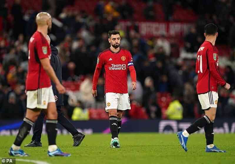 Nhiều ngôi sao Man Utd muốn HLV Ten Hag nhanh chóng bị sa thải