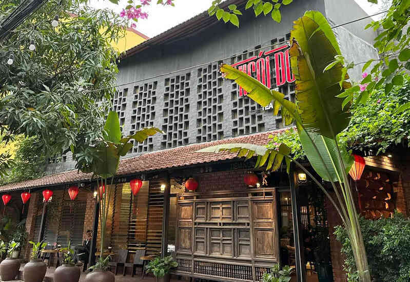 Tiệm cà phê ở Nghệ An bị phá tan hoang bên trong khi kết thúc hợp đồng cho thuê