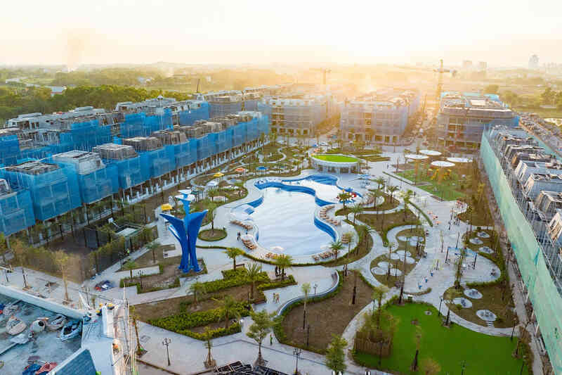 Vinhomes Golden Avenue khai trương công viên trung tâm và nhà mẫu dự án