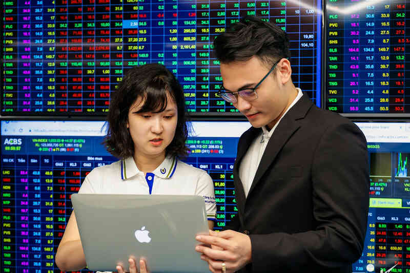 Mỹ ôn hòa hơn, tỷ giá hạ nhiệt, chứng khoán Việt Nam hưởng lợi