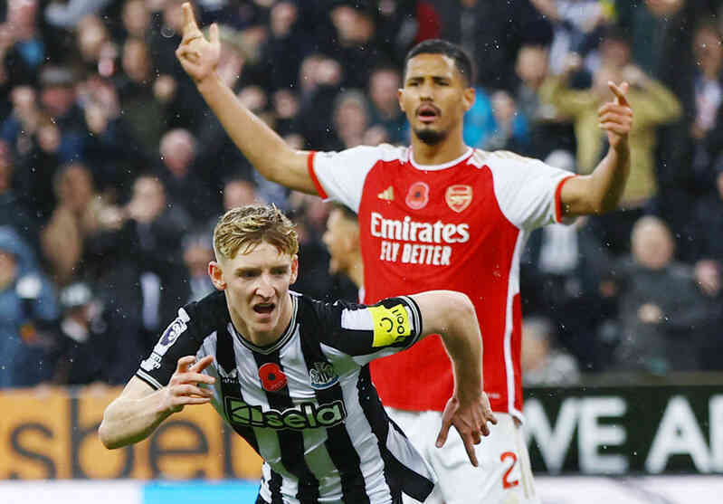 Arsenal Newcastle.jpg