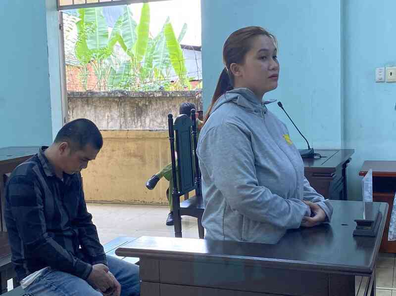 Cặp tình nhân thừa nhận cho cháu bé 3 tuổi hít ma túy