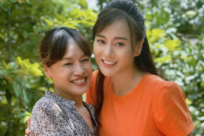 Chuyện Phương Oanh, Thu Quỳnh bị bới móc đời tư được nhắc trên sóng Thời sự VTV