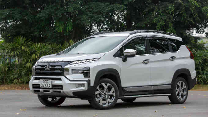 Mitsubishi giảm 100% trước bạ hàng loạt xe