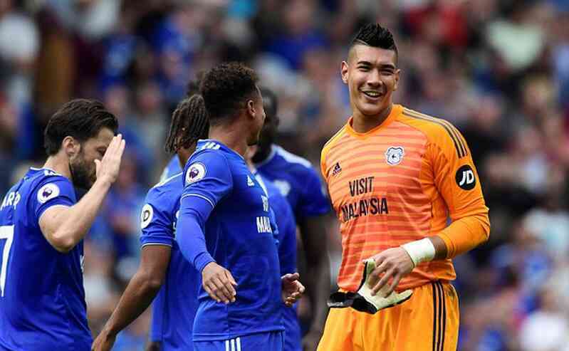 Cựu thủ môn Premier League của Philippines thách thức tuyển Việt Nam