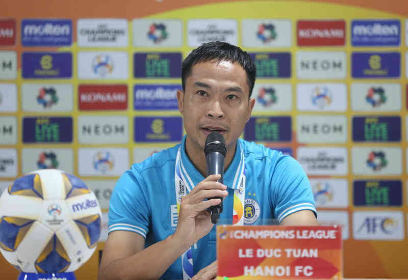 HLV Hà Nội khẳng định không buông AFC Champions League