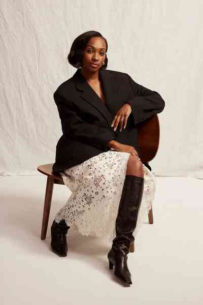 Mẫu giày boots tôn dáng thanh lịch, dễ phối đồ và không lỗi mốt - 3