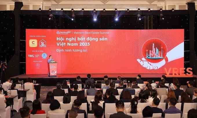 Đà cắt lỗ đất nền có xu hướng giảm
