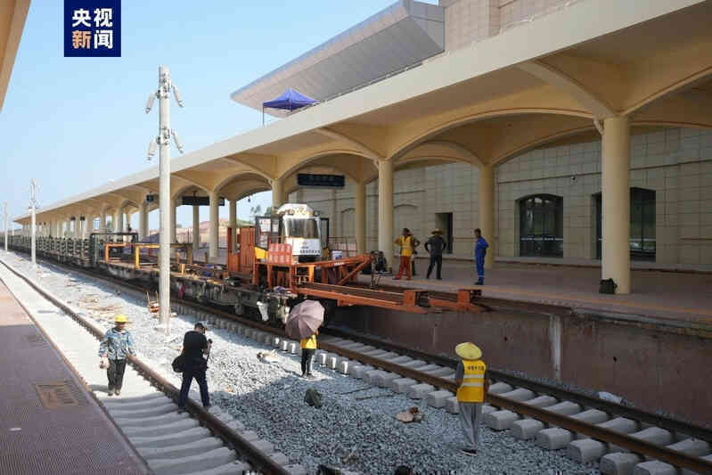 Thành phố biên mậu hưởng lợi từ đường sắt cao tốc tới biên giới Việt - Trung