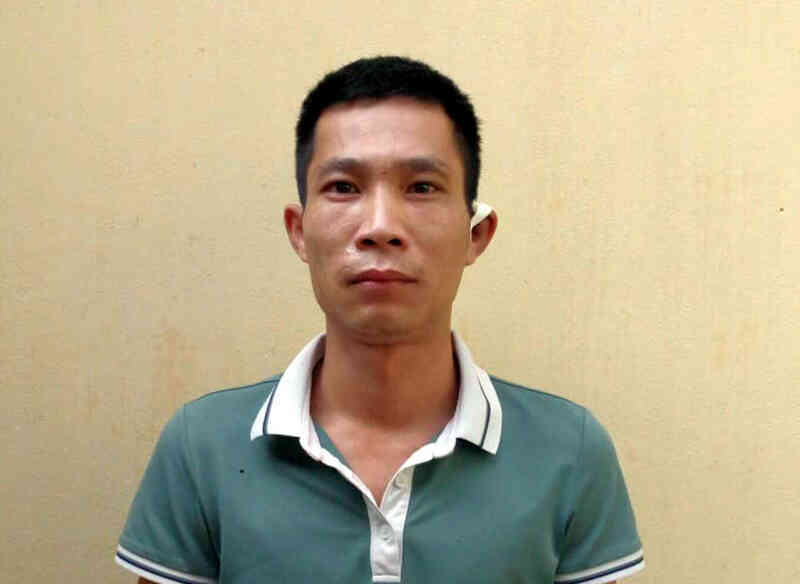 Vợ đập bàn uống bia khiến chồng và anh trai đánh nhau với bạn nhậu