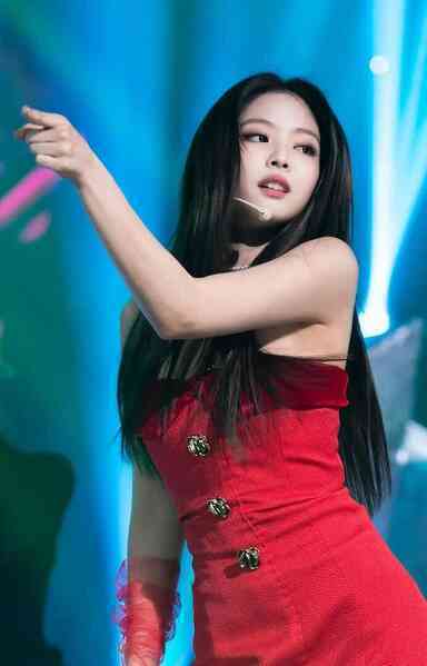 Phản ứng của người hâm mộ khi Jennie thành lập công ty, ra hoạt động riêng