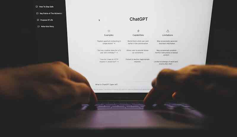 ChatGPT được xem nhiều nhất Wikipedia năm 2023