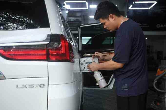 Nhu cầu làm đẹp xe tăng dần trước Tết