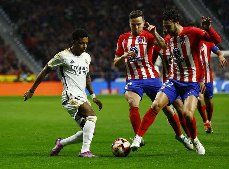 Thắng đậm Real Madrid, Atletico vào tứ kết Cúp Nhà vua