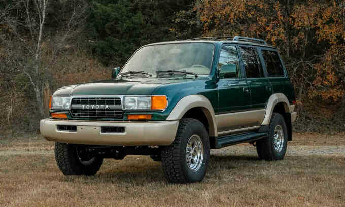 Toyota Land Cruiser đời 1997 giá 250.000 USD