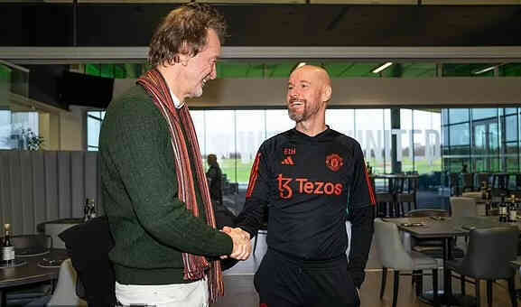 Erik ten Hag tuyên bố mới về MU, cầu thủ khó phục