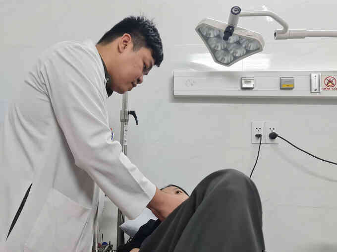 Cô gái suýt chết do đột ngột chảy máu ruột non