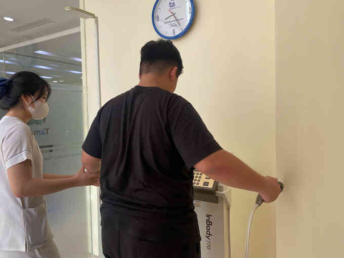 Người đàn ông nặng 109 kg mắc đái tháo đường, gan nhiễm mỡ