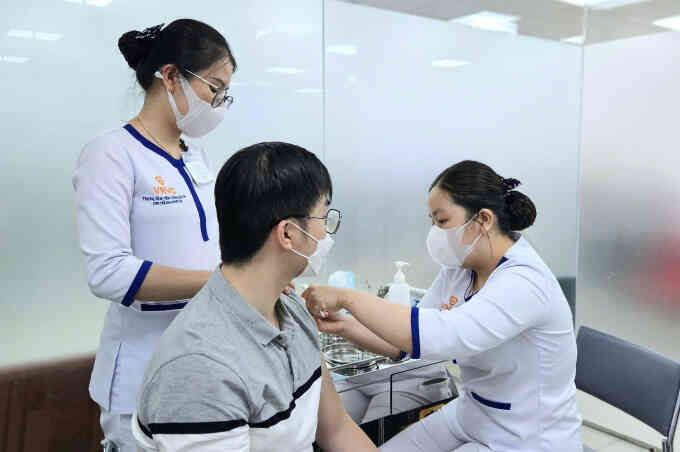 Chỉ dùng bao cao su có giúp phòng viêm gan B?