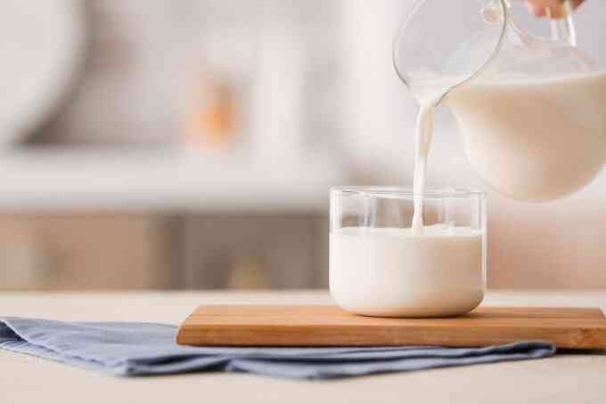 Có nên dưỡng da bằng sữa tươi?