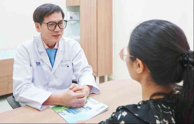 Nhũ hoa đóng vảy có phải do ung thư vú?
