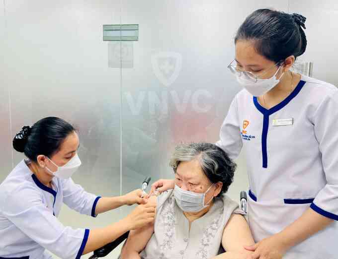 Người tiểu đường mắc cúm có trở nặng?