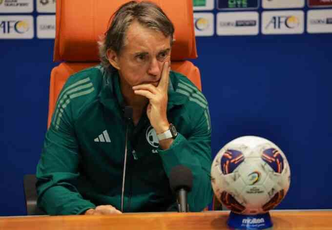 Arab Saudi cắt hợp đồng với HLV Mancini