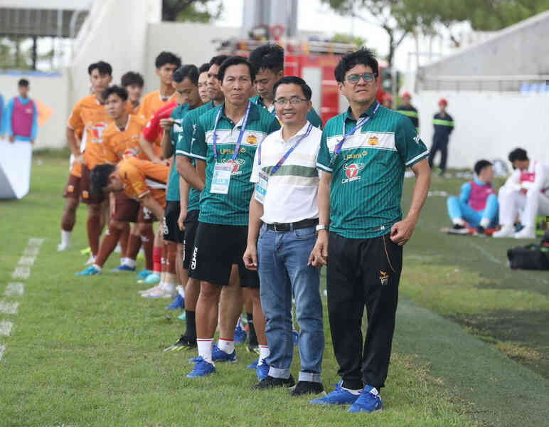 Bị FIFA cấm chuyển nhượng vô thời hạn, HAGL phản pháo