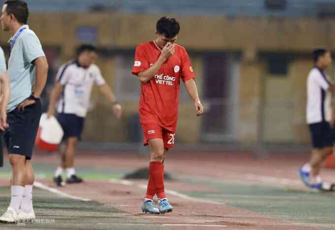 Thể Công hạ Bình Dương để lên dẫn đầu V-League
