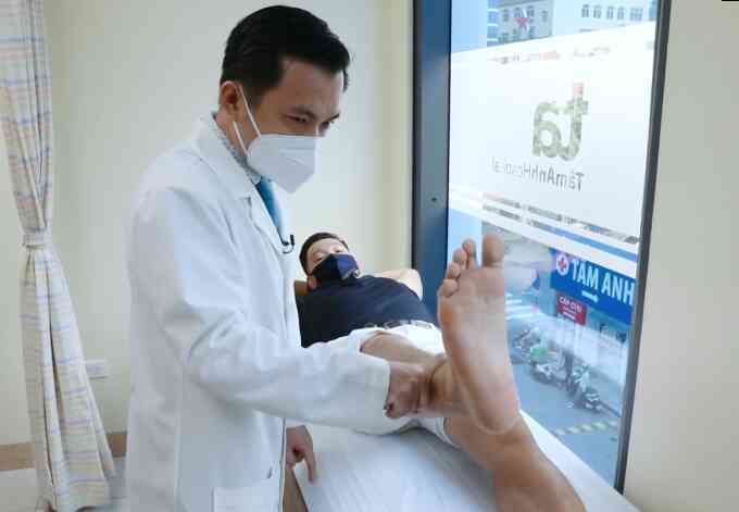 Giãn dây chằng
