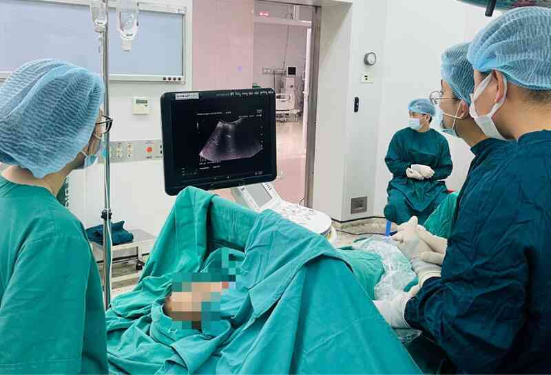Người đàn ông trẻ mắc ung thư giai đoạn cuối ân hận vì bỏ qua mầm bệnh 10 năm