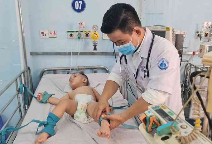 Ca sởi, sốt xuất huyết, tay chân miệng TP HCM tăng