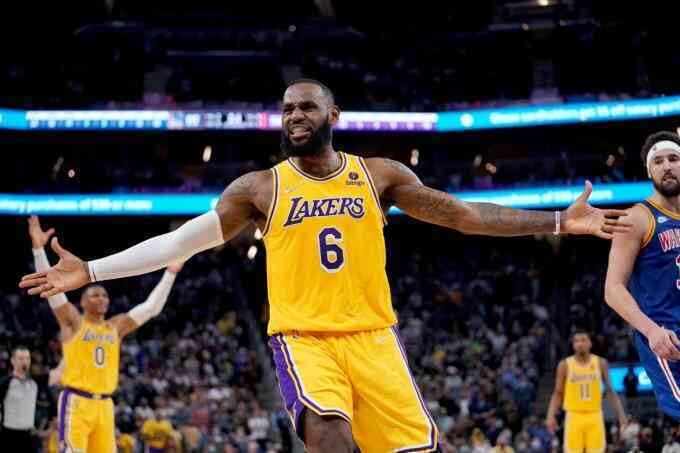 LeBron James chi 1,5 triệu USD mỗi năm để 