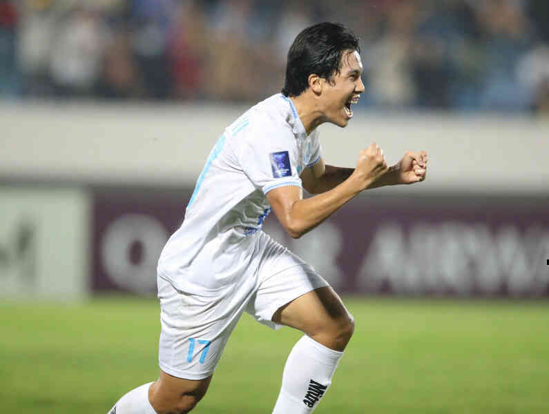Tuyển Việt Nam: HLV Kim Sang Sik gặp khó trước AFF Cup