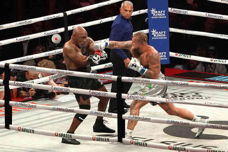 Mike Tyson thua Jake Paul: Màn kịch giá hơn 2.000 tỷ đồng