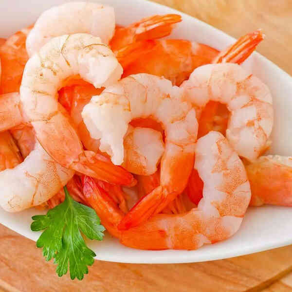 3 mối nguy tiềm ẩn khi ăn tôm