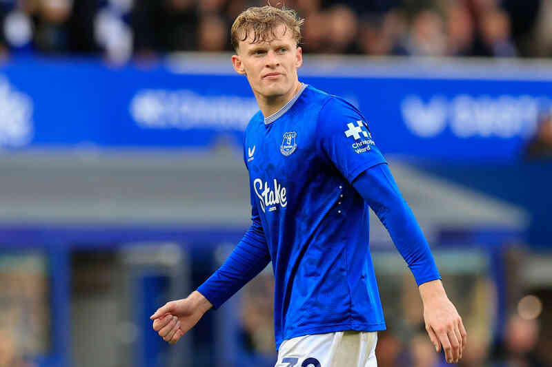 Tin tức về chuyển nhượng 17/11: MU muốn mua Branthwaite, Barca ký Kimmich