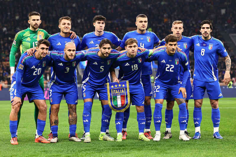 Tuyển Pháp hạ gục Italy nhờ cú đúp của Rabiot