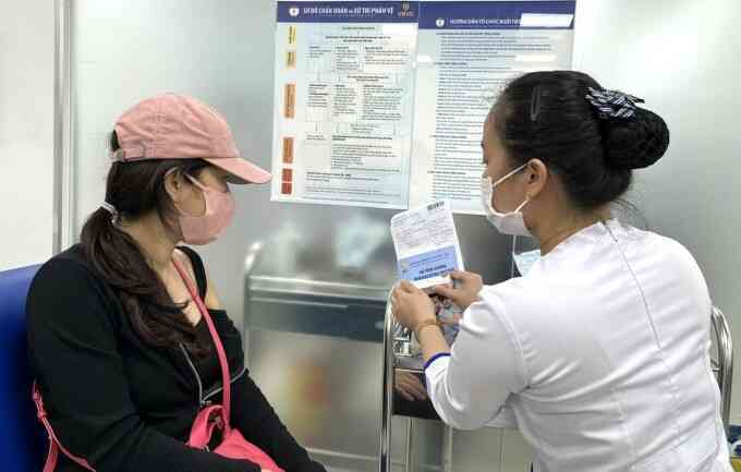 Đang cảm có được tiêm vaccine cúm không?