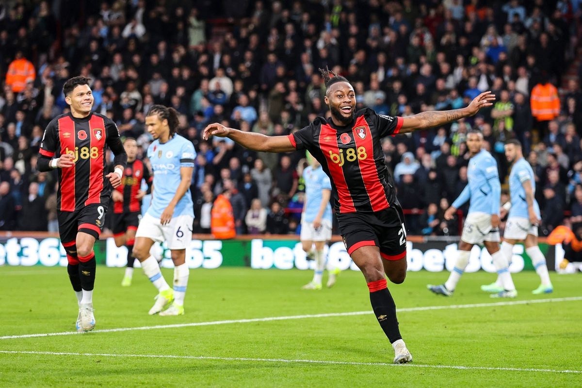 Haaland vô duyên, Man City bại trận trên sân Bournemouth
