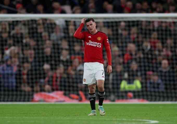 Amorim sử dụng đội hình nào cho trận ra mắt Man Utd?