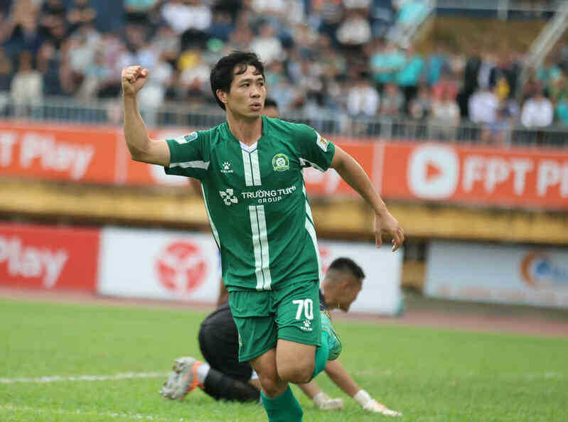Tuyển Việt Nam: Công Phượng nổi bật nhưng vắng tên là đúng!