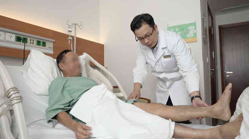 Hạnh phúc của người đàn ông mắc căn bệnh kỳ lạ, hiếm gặp