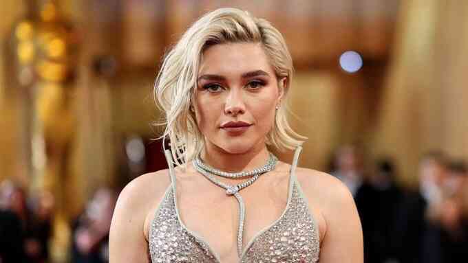 Florence Pugh kể chuyện trữ đông trứng