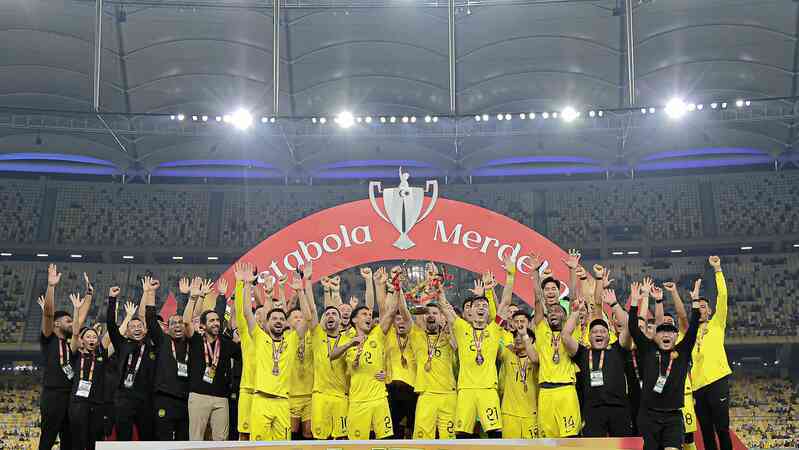 10 sân vận động tổ chức vòng bảng AFF Cup: Việt Nam góp hai sân